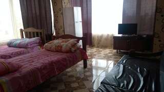 Отель Hotel Caucasus Телави Трехместный номер «Комфорт» с душем-5